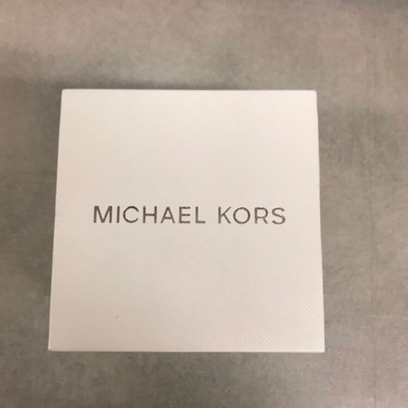 Men Micheal Kors Watch - Picture 1 of 4